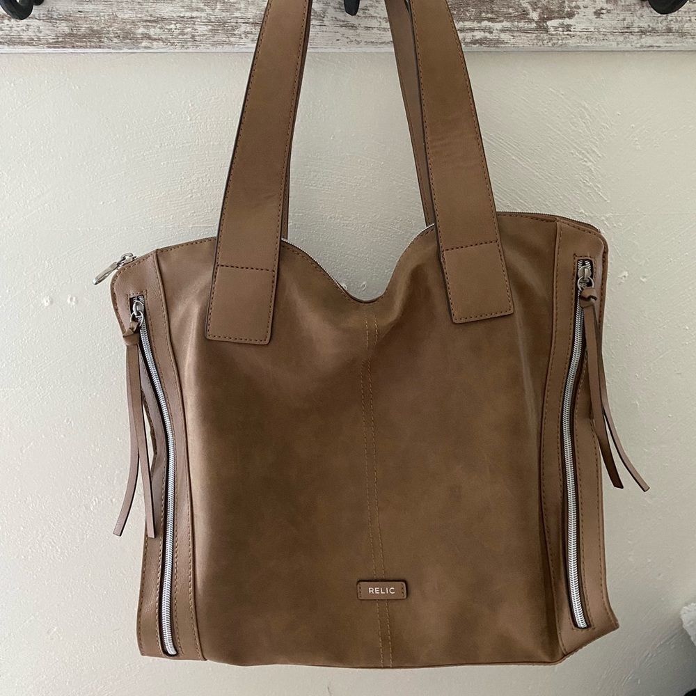 Relic- large brown shoulder tote bag -zippered